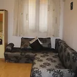 Nadejda *
