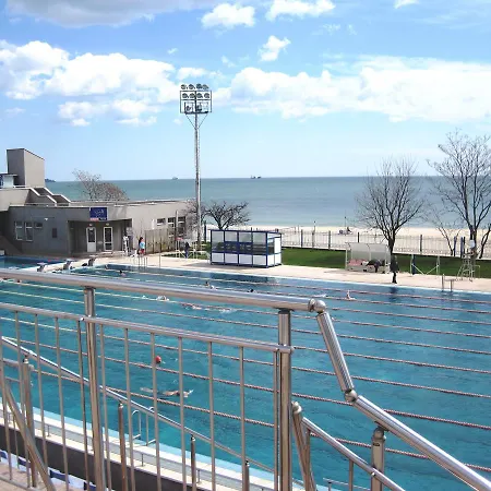 Nadejda Апартаменты